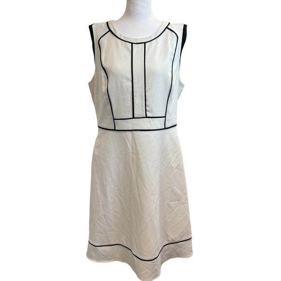 Dorothy Perkins White and Black Mini Dress - Picture 1 of 8